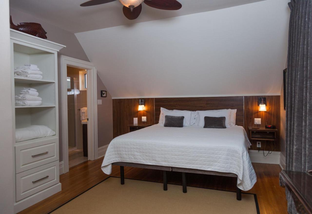 King Room with Balcony,1493658448:JPEG